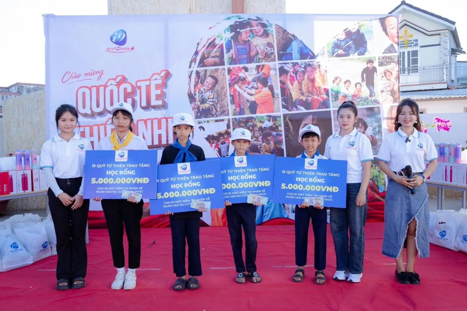 Hình ảnh đội ngũ chuyên gia của B52